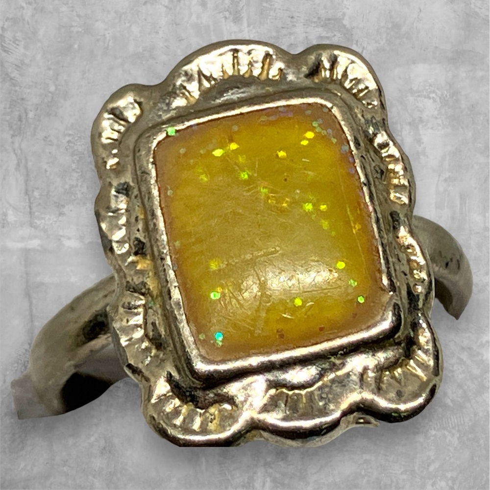 Adjustable Yellow Sparkles in Silver-Tone Metal Glittered Resin Statement Ring